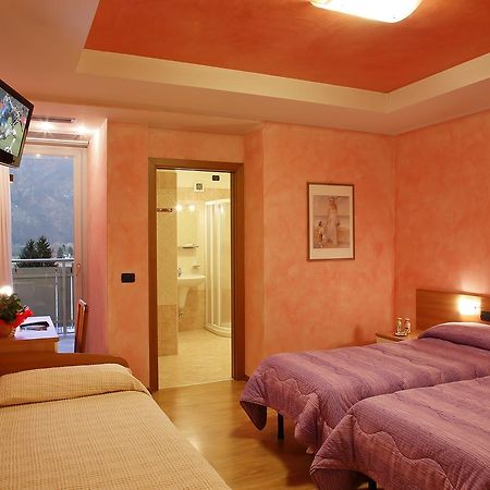 Hotel Castel Lodron Storo Buitenkant foto